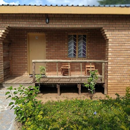 Sunshinevibe Guest House Kasane Εξωτερικό φωτογραφία