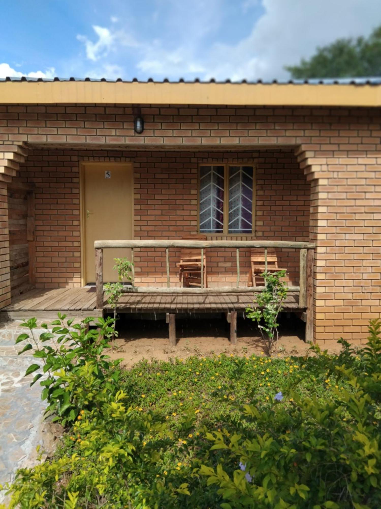 Sunshinevibe Guest House Kasane Εξωτερικό φωτογραφία